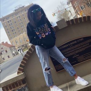 Meet your Posher, Desiree